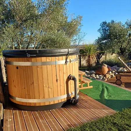 Domaine Du Siestou Wine & 3*